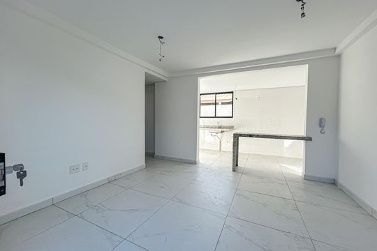 Apartamento à venda com 2 quartos, 138m² em Cabral , Contagem