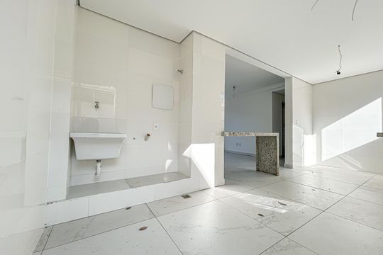 Apartamento à venda com 2 quartos, 138m² em Cabral , Contagem