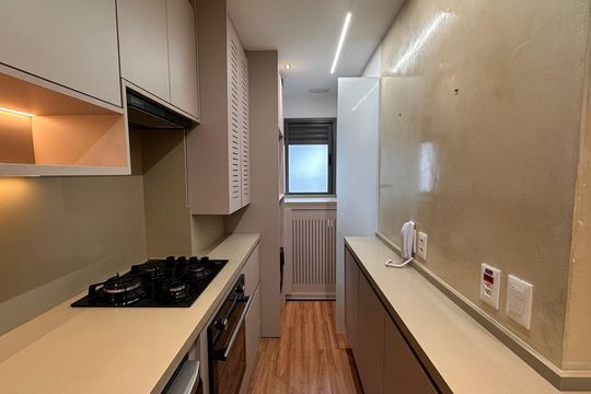Apartamento para alugar com 1 quarto, 50m² em Jardim das Acacias, São Paulo