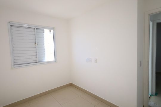 Quarto 1 de apartamento à venda com 2 quartos, 47m² em Novo Osasco, Osasco