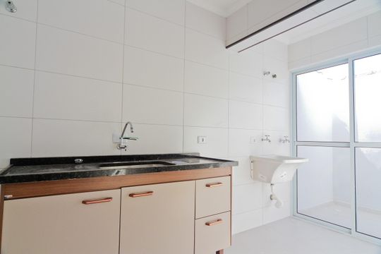 Cozinha de casa de condomínio para alugar com 2 quartos, 80m² em Vila Dom Pedro Ii, São Paulo