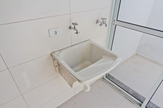 Área de Serviço de casa de condomínio para alugar com 2 quartos, 80m² em Vila Dom Pedro Ii, São Paulo