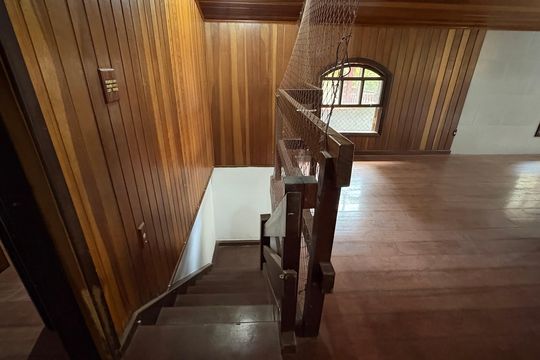 Entrada de casa para alugar com 2 quartos, 70m² em Quitandinha, Petrópolis