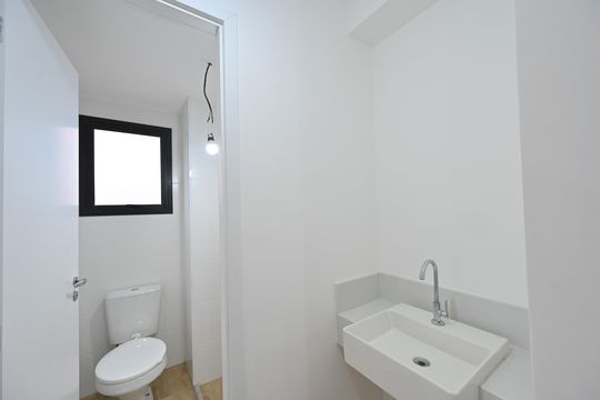 Banheiro Social de apartamento à venda com 1 quarto, 46m² em Vila da Saúde, São Paulo