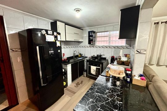 Cozinha  de apartamento à venda com 2 quartos, 48m² em Artur Alvim, São Paulo