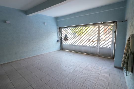 Garagem de casa à venda com 3 quartos, 180m² em Bela Vista, Osasco