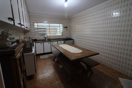 Cozinha de casa à venda com 3 quartos, 180m² em Bela Vista, Osasco