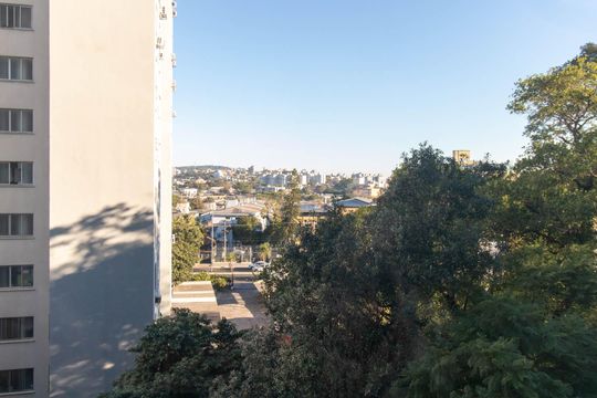 Vista de apartamento para alugar com 1 quarto, 55m² em Cristal, Porto Alegre