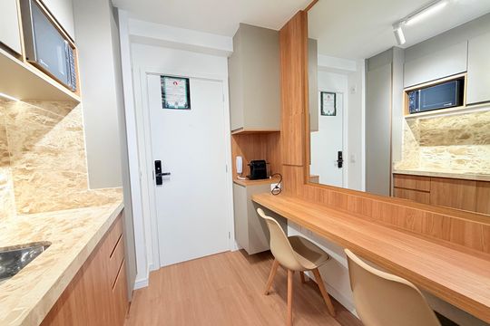 Cozinha de kitnet/studio para alugar com 1 quarto, 26m² em Santo Amaro, São Paulo