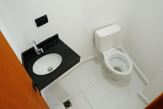 Lavabo de casa de condomínio para alugar com 2 quartos, 110m² em Vila Matilde, São Paulo