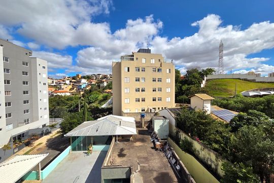 Vista  de apartamento para alugar com 2 quartos, 159m² em Buritis, Belo Horizonte