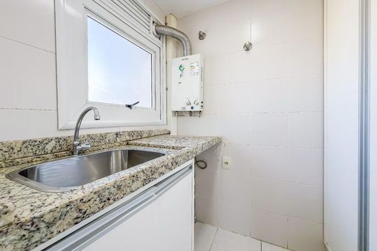 Área de serviço de apartamento para alugar com 3 quartos, 75m² em Cristo Redentor, Porto Alegre