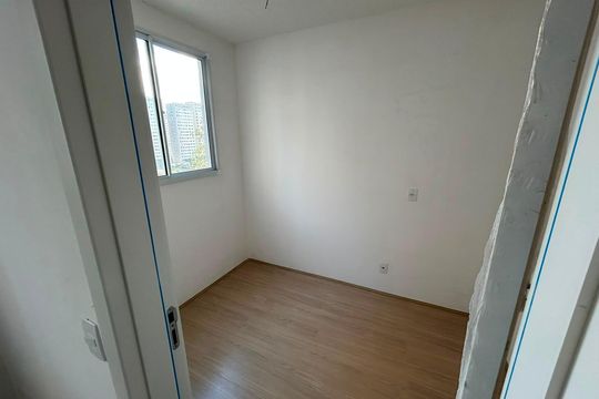 Quarto de apartamento à venda com 2 quartos, 35m² em Usina Piratininga, São Paulo