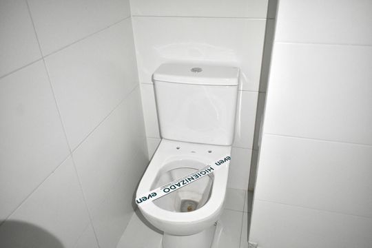 Studio Banheiro de kitnet/studio à venda com 0 quarto, 26m² em Vila Clementino, São Paulo