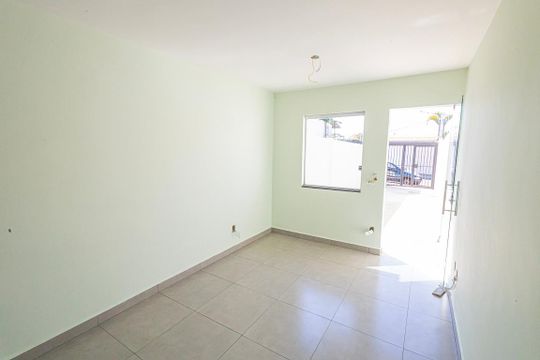 Sala de casa à venda com 2 quartos, 75m² em Jardim Leblon, Belo Horizonte