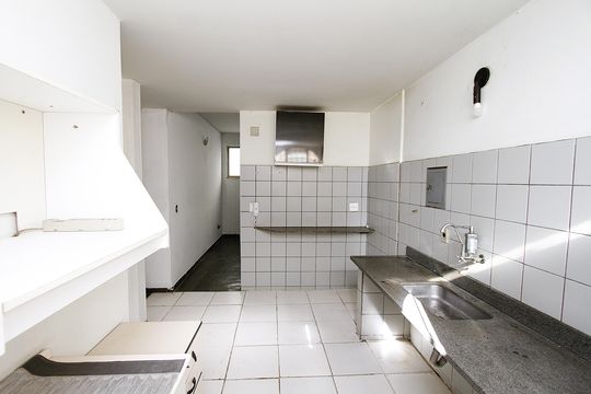 Cozinha de apartamento para alugar com 3 quartos, 110m² em São Lucas, Belo Horizonte