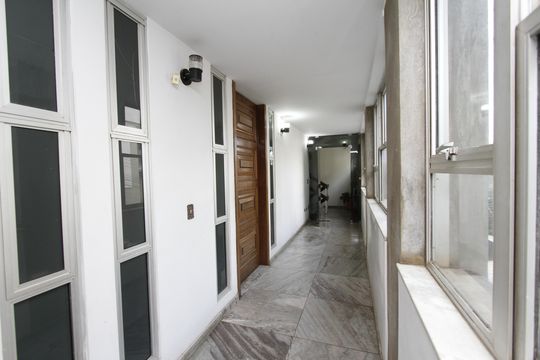 Entrada de apartamento para alugar com 3 quartos, 110m² em São Lucas, Belo Horizonte