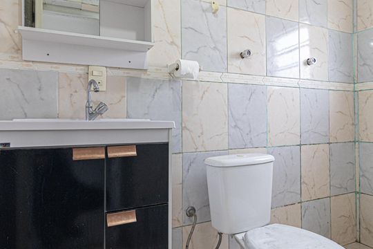 Banheiro de apartamento para alugar com 2 quartos, 42m² em Cidade Tiradentes, São Paulo