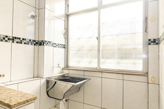 Área de Serviço de apartamento à venda com 2 quartos, 49m² em Realengo, Rio de Janeiro