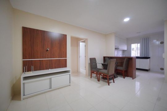 Apartamento para alugar com 2 quartos, 77m² em Areias, São José