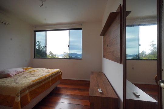 Quarto 4 de casa para alugar com 4 quartos, 495m² em Centro, Florianópolis