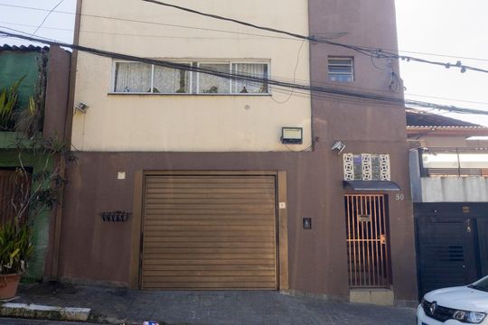Fachada de kitnet/studio para alugar com 1 quarto, 38m² em Conjunto Residencial Salvador Tolezani, São Paulo
