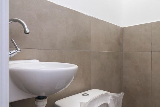 Lavabo da Garagem de casa à venda com 2 quartos, 250m² em Jardim Sao Luiz, São Paulo