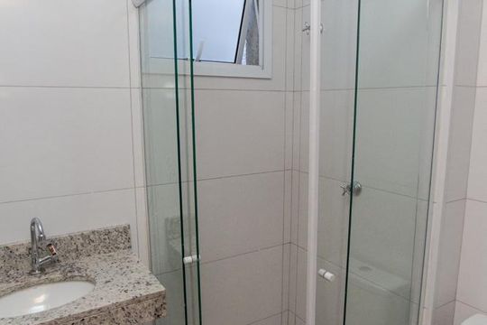 Banheiro de apartamento à venda com 2 quartos, 31m² em Vila Maria Alta, São Paulo