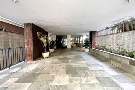 Entrada de apartamento para alugar com 3 quartos, 92m² em Paraíso, São Paulo