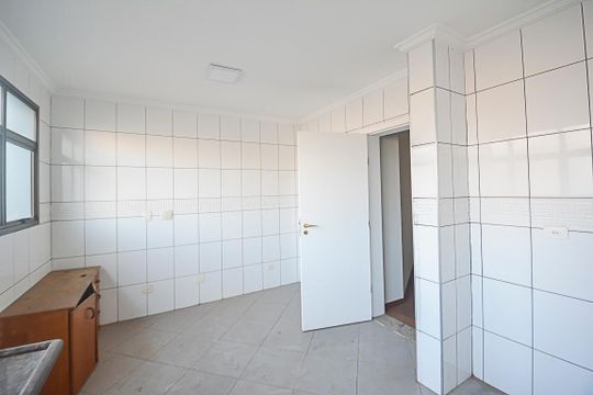 Cozinha de casa para alugar com 4 quartos, 222m² em Jardim do Mar, São Bernardo do Campo