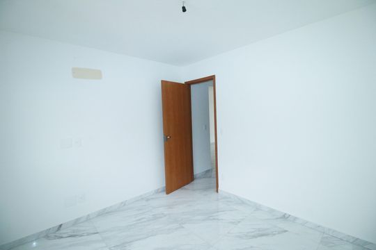 Quarto 2 de apartamento à venda com 2 quartos, 73m² em Vila Kosmos, Rio de Janeiro