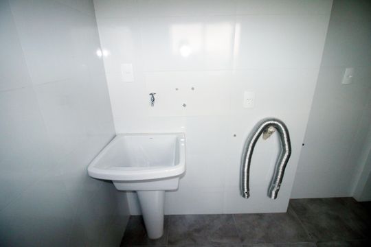 Área de Serviço de apartamento à venda com 2 quartos, 73m² em Vila Kosmos, Rio de Janeiro