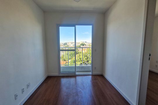 Sala de apartamento para alugar com 2 quartos, 37m² em Vila Gea, São Paulo