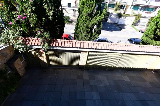 Vista da varanda do quarto de casa para alugar com 3 quartos, 252m² em Jardim Londrina, São Paulo