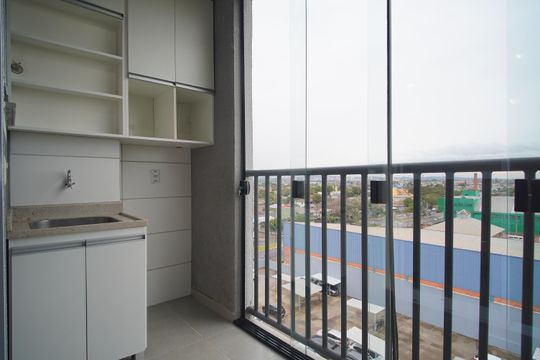 varanda  de apartamento à venda com 2 quartos, 56m² em Santo Afonso, Novo Hamburgo