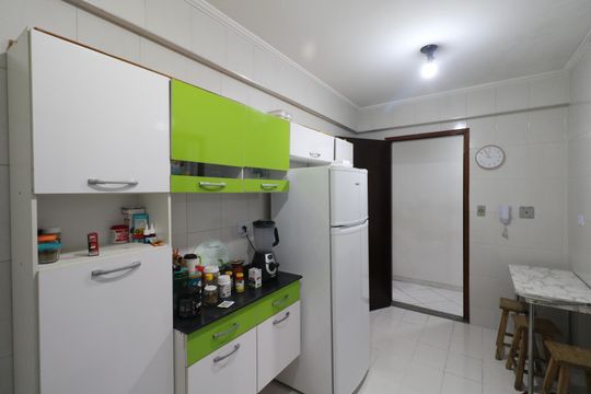 Cozinha de apartamento à venda com 2 quartos, 75m² em Santa Paula, São Caetano do Sul