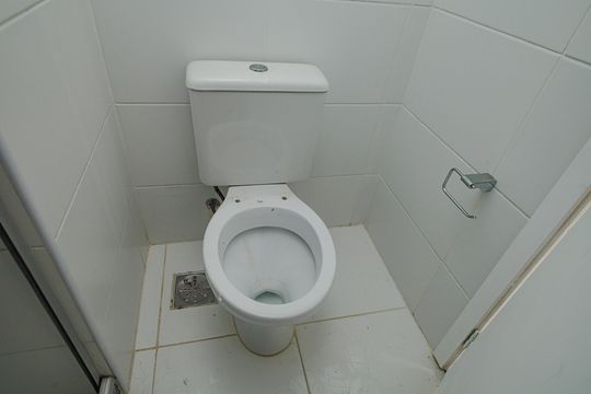 Banheiro da Suíte de apartamento à venda com 2 quartos, 54m² em Campo Grande, Rio de Janeiro