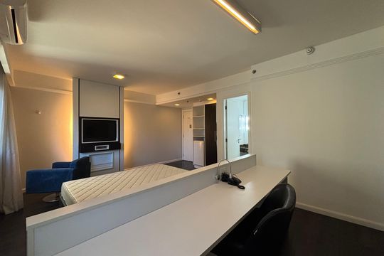 Studio de kitnet/studio para alugar com 1 quarto, 31m² em Indianópolis, São Paulo