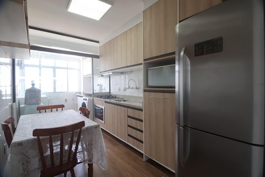 Cozinha - Armários de apartamento à venda com 3 quartos, 104m² em Centro, Canoas
