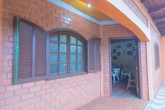 Varanda da Sala de casa à venda com 3 quartos, 300m² em Olaria, Canoas