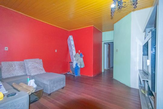 Sala de casa à venda com 3 quartos, 300m² em Olaria, Canoas