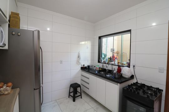 Cozinha de casa à venda com 2 quartos, 75m² em Vila Antonieta, São Paulo