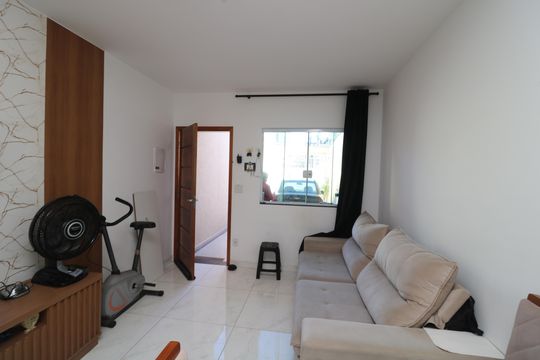 Sala de casa à venda com 2 quartos, 75m² em Vila Antonieta, São Paulo