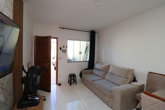 Sala de casa à venda com 2 quartos, 75m² em Vila Antonieta, São Paulo