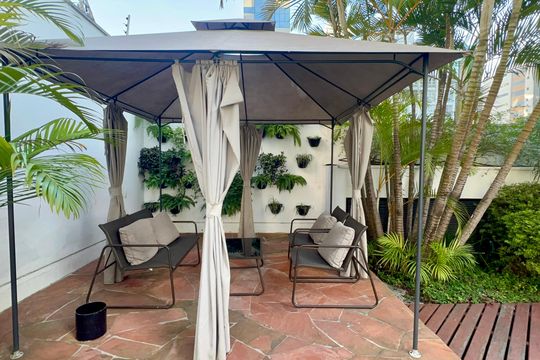 Piscina de apartamento à venda com 1 quarto, 42m² em Cerqueira César, São Paulo