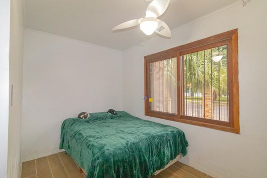 Casa à venda com 4 quartos, 227m² em Harmonia, Canoas