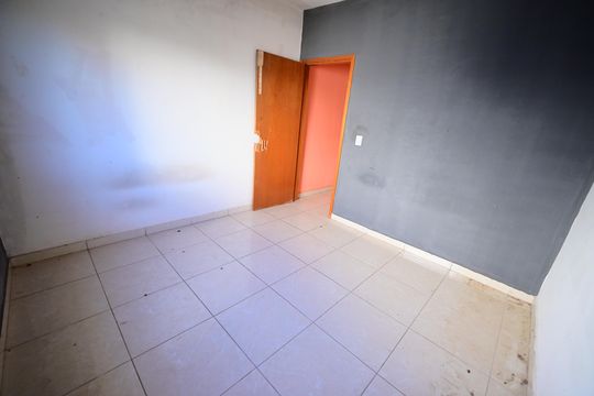 Quarto 2 de casa à venda com 2 quartos, 78m² em Residencial Santa Fé I, Goiânia