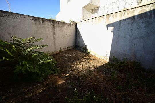 Área externa de casa à venda com 2 quartos, 78m² em Residencial Santa Fé I, Goiânia