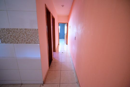 Corredor de casa à venda com 2 quartos, 78m² em Residencial Santa Fé I, Goiânia