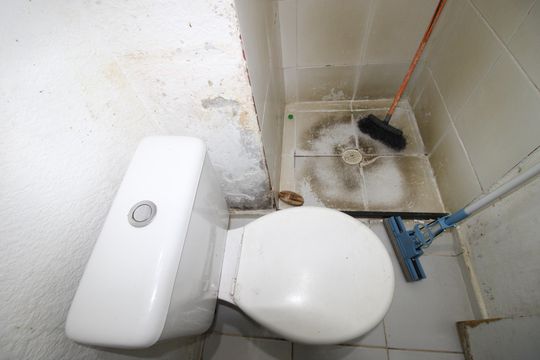 Banheiro de apartamento para alugar com 2 quartos, 39m² em Colônia (zona Leste), São Paulo